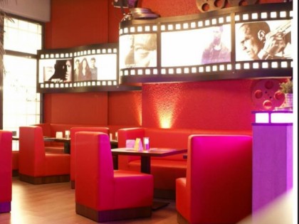 照片: Bar Oscar